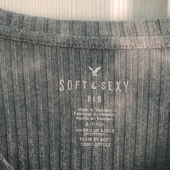 American Eagle Soft & Sexy Long Sleeve Tee - Picture 3 of 4
